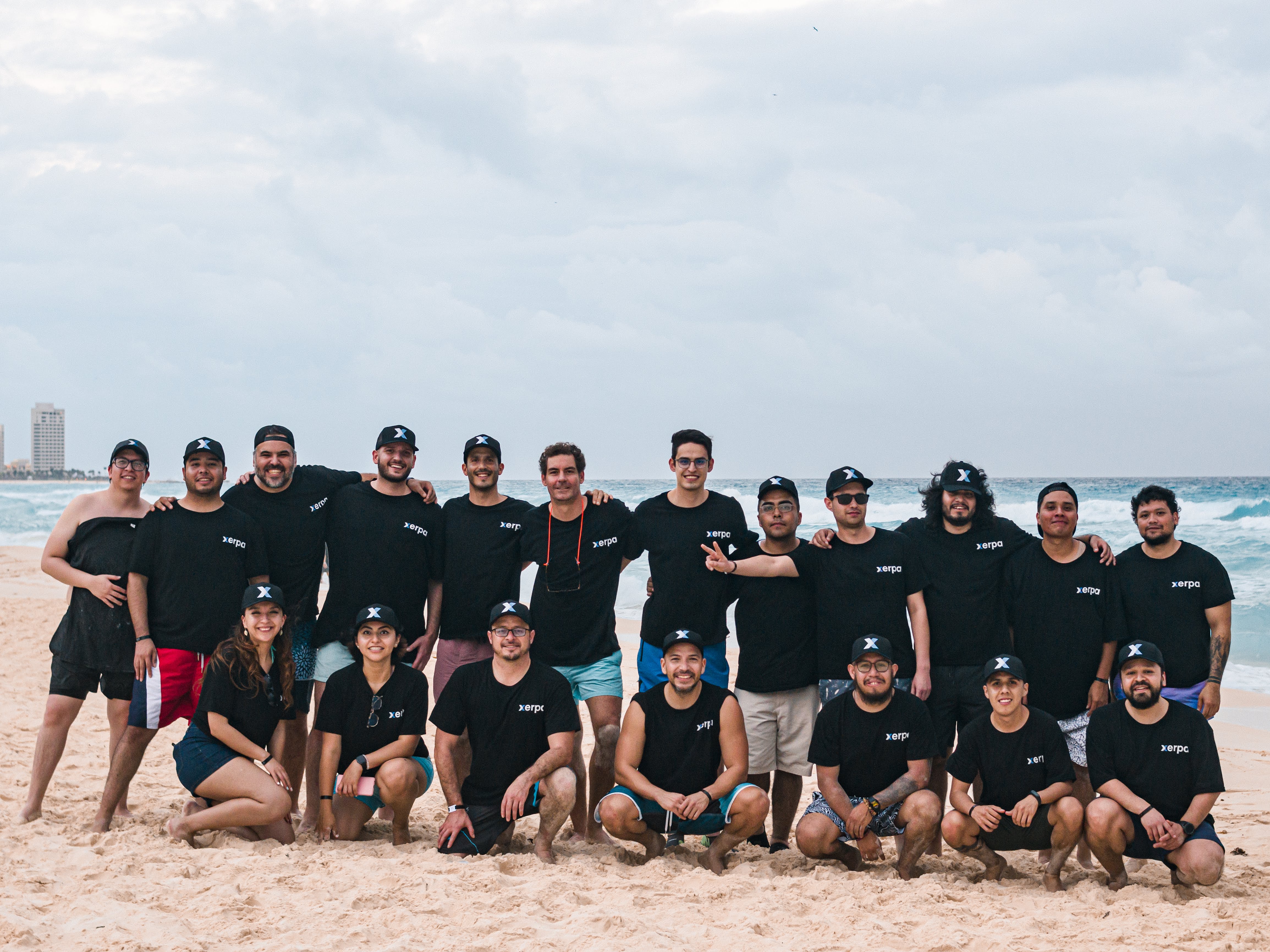 foto del equipo xerpa en offsite cancun